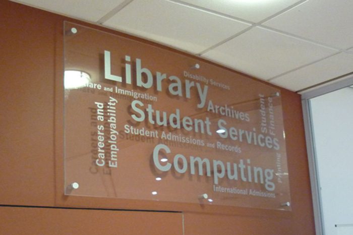 3D Acrylic Signs maker company Lahore