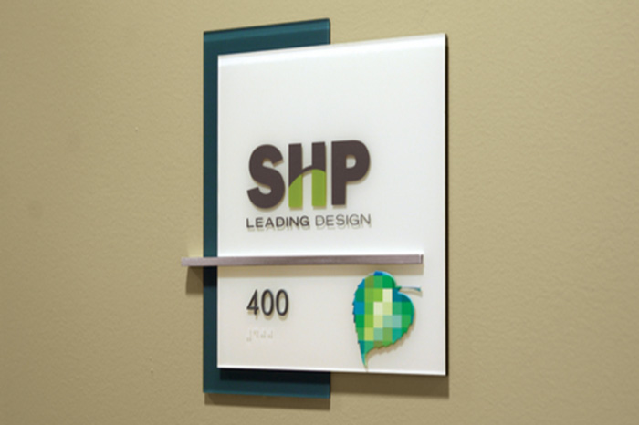 Door plate signs company Lahore